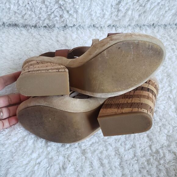 Gunmetal Leather Strappy Chunky Wedge Sandals - Picture 4 of 6